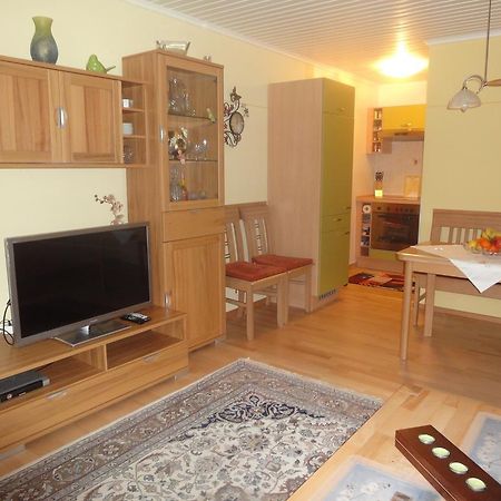 Ferienwohnung Majo Bad Birnbach Værelse billede